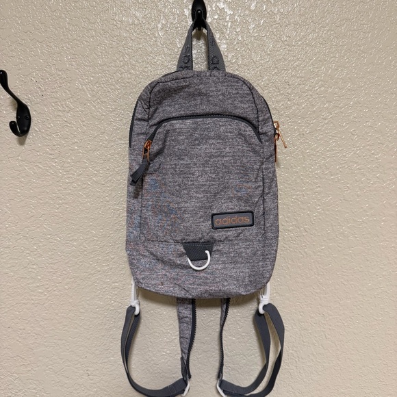 adidas Women's Essentials Convertible Crossbody Sling Bag - Picture 3 of 9